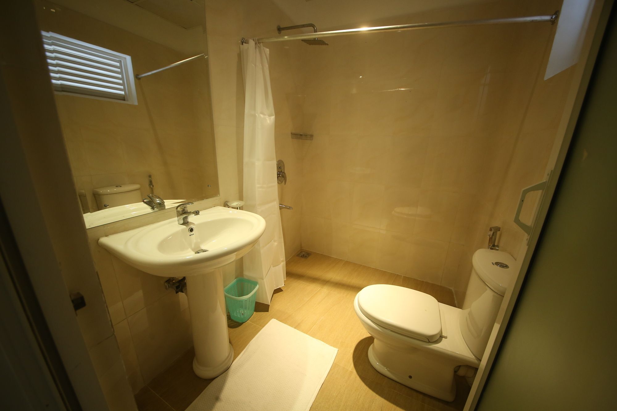 Hotel Sunhill Mount Lavinia Dehiwala-Mount Lavinia Екстериор снимка