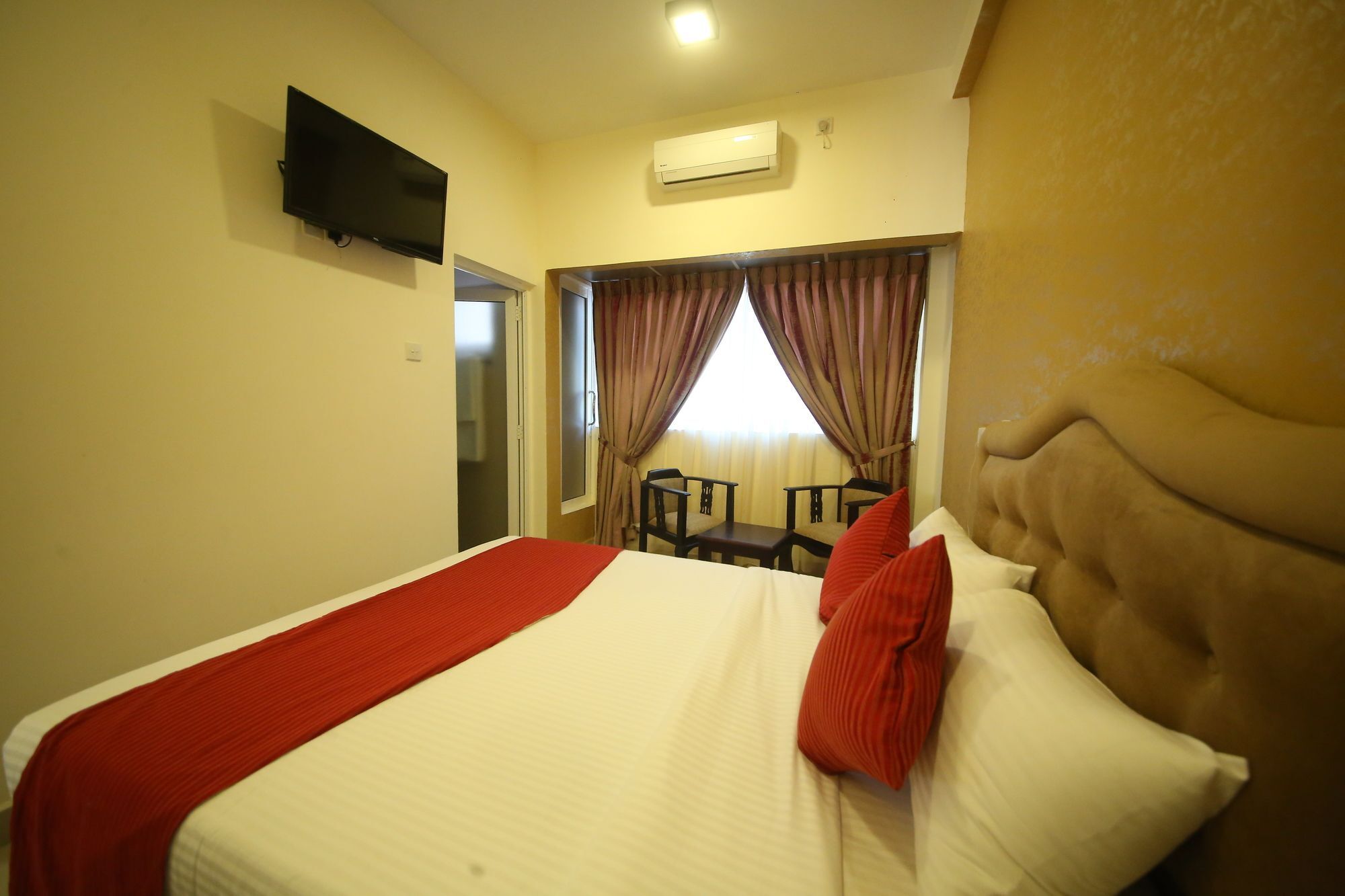 Hotel Sunhill Mount Lavinia Dehiwala-Mount Lavinia Екстериор снимка